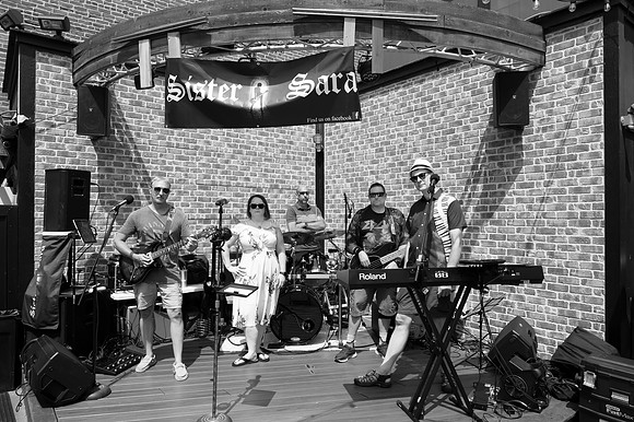 DSC_0735bw